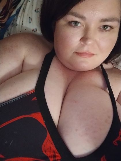 plumjewels OnlyFans picture
