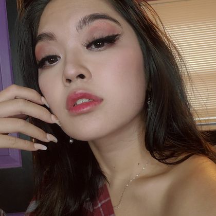 blushiibun OnlyFans picture