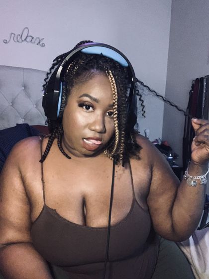 embyhisgamerwife OnlyFans picture