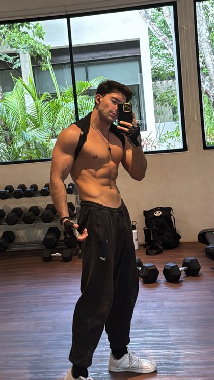 justwildss OnlyFans picture
