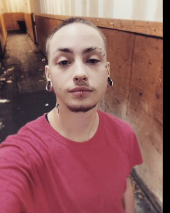 gothboi_l OnlyFans - Free Trial - Photos - Socials | FansMetrics.com