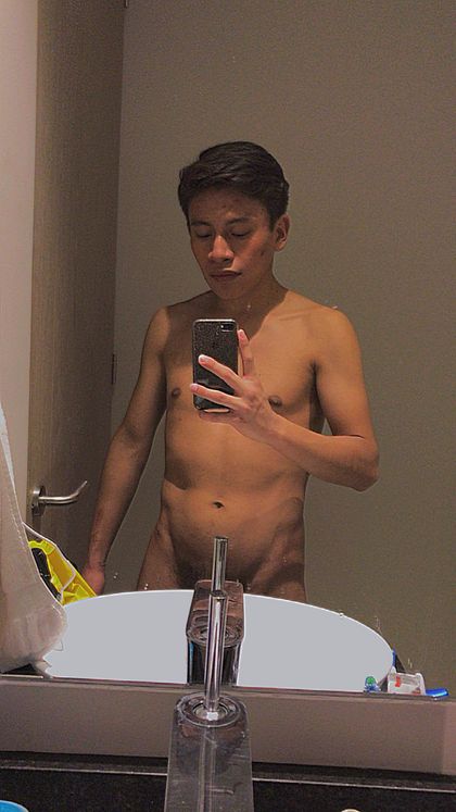 jonaebernal OnlyFans picture