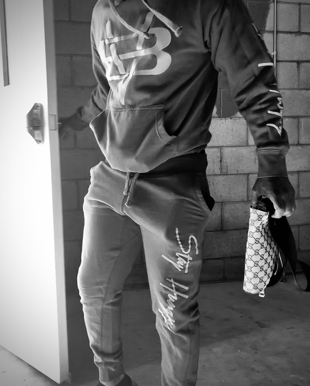 whateveru777 OnlyFans profile picture