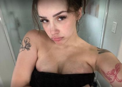 liyaperez OnlyFans picture