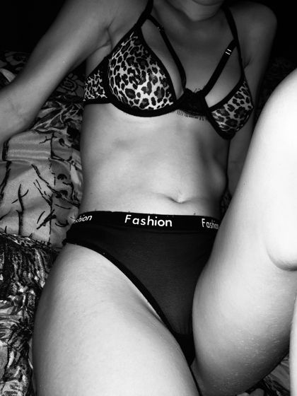 goldenrose754 OnlyFans picture