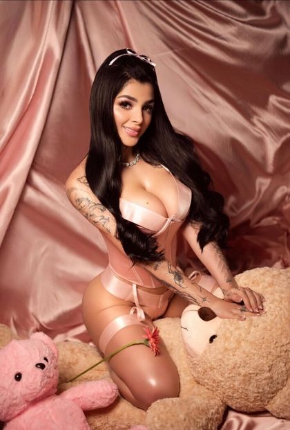 Karely Ruiz @karelyruizoficial profile picture
