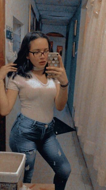 Velasquez Paola