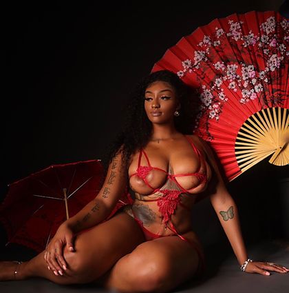 nigerianamazon OnlyFans picture