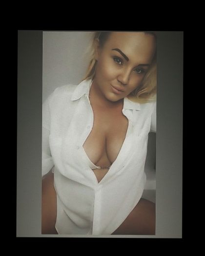 Emma louise onlyfans