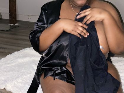 yasmine-blue OnlyFans picture