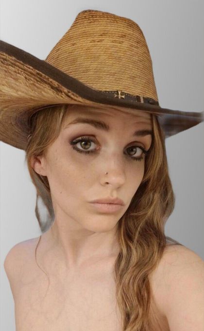 lilfirecrackermanda OnlyFans picture