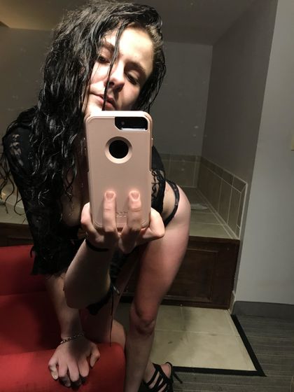 lorielust OnlyFans picture