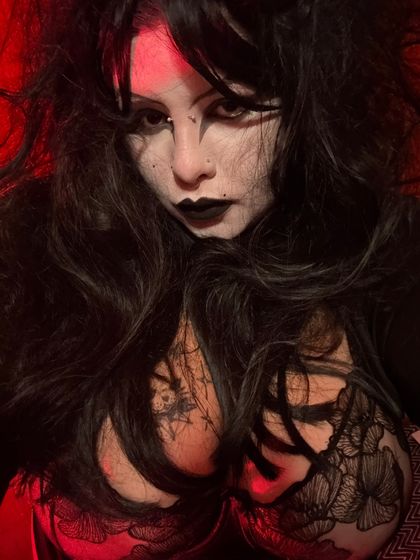 crisy_gothiccc OnlyFans picture