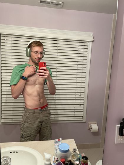 bookedcollegekid OnlyFans picture