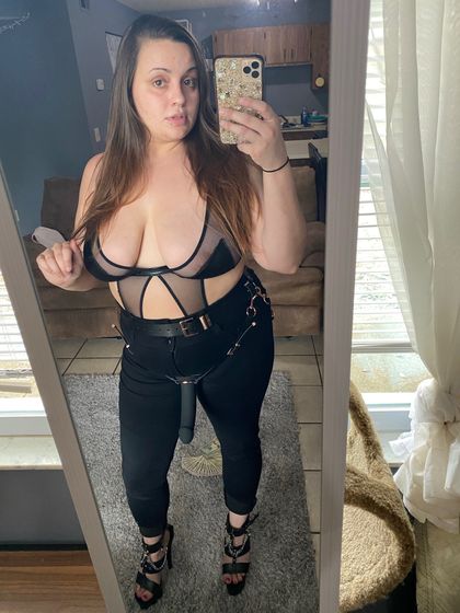 iwantsapphire OnlyFans picture