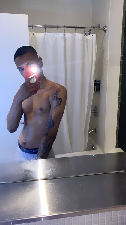 nunualexander OnlyFans picture