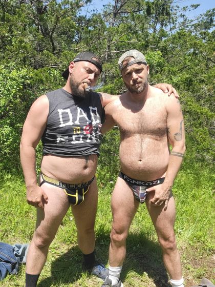 countrygoonercouple OnlyFans picture
