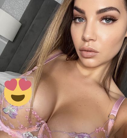 madamsamantha11free OnlyFans picture