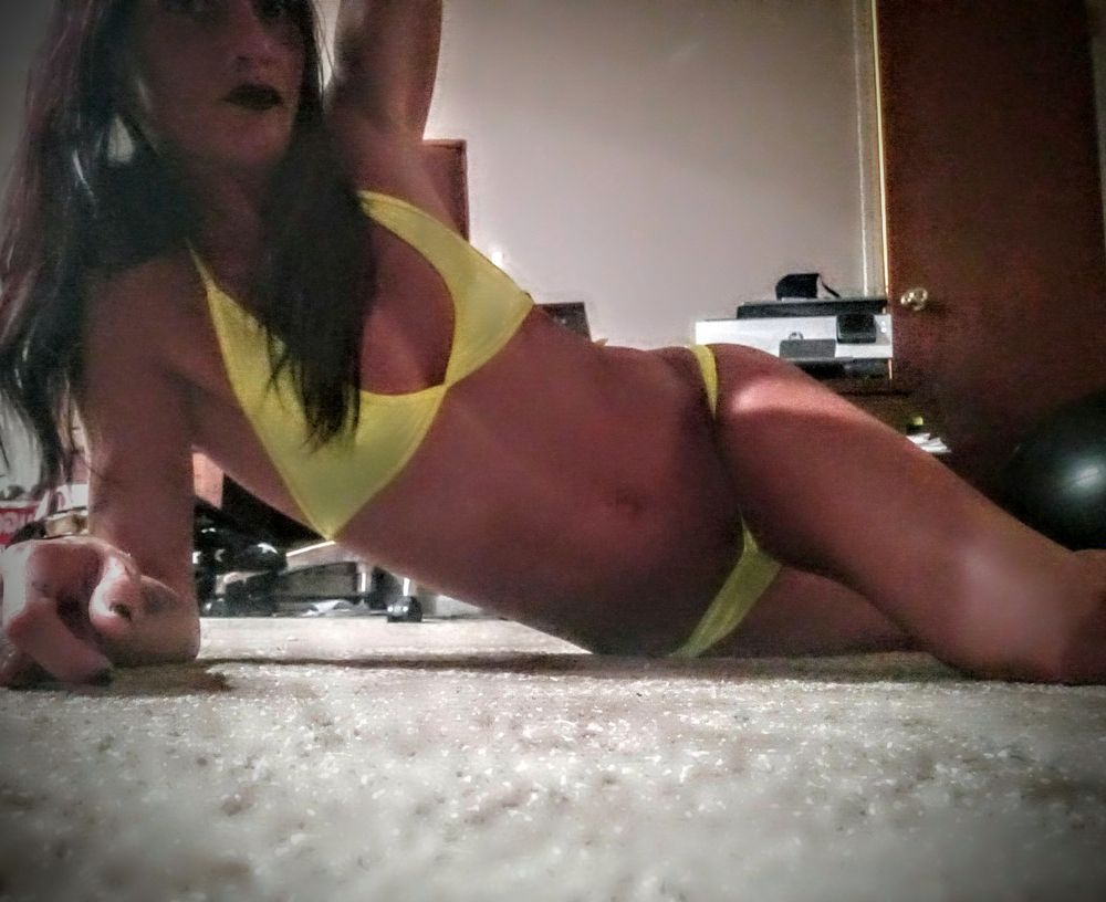 tinyadriana OnlyFans profile picture