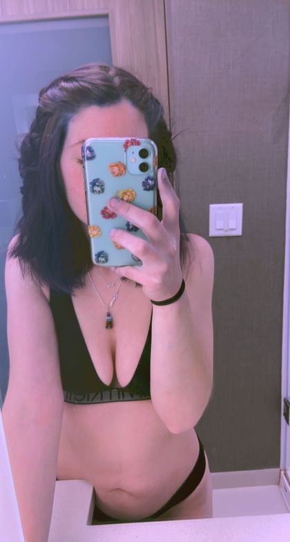 highhoneybabes OnlyFans picture