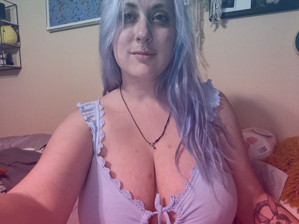 brattiestlittleswitch OnlyFans profile picture