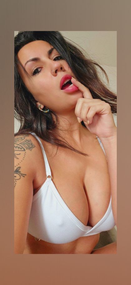 moonwhite1 OnlyFans picture