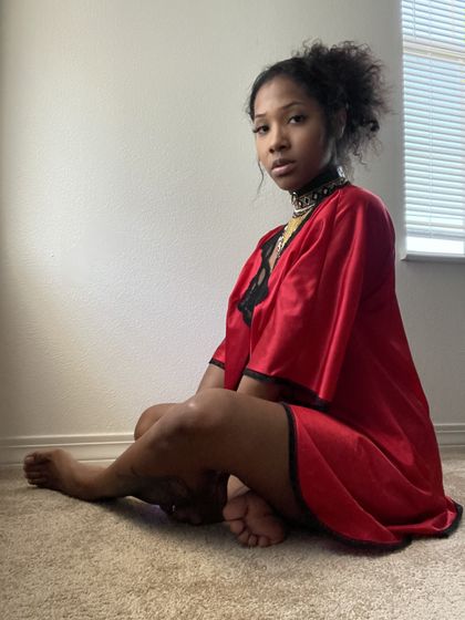 cinnabutterbunny OnlyFans picture