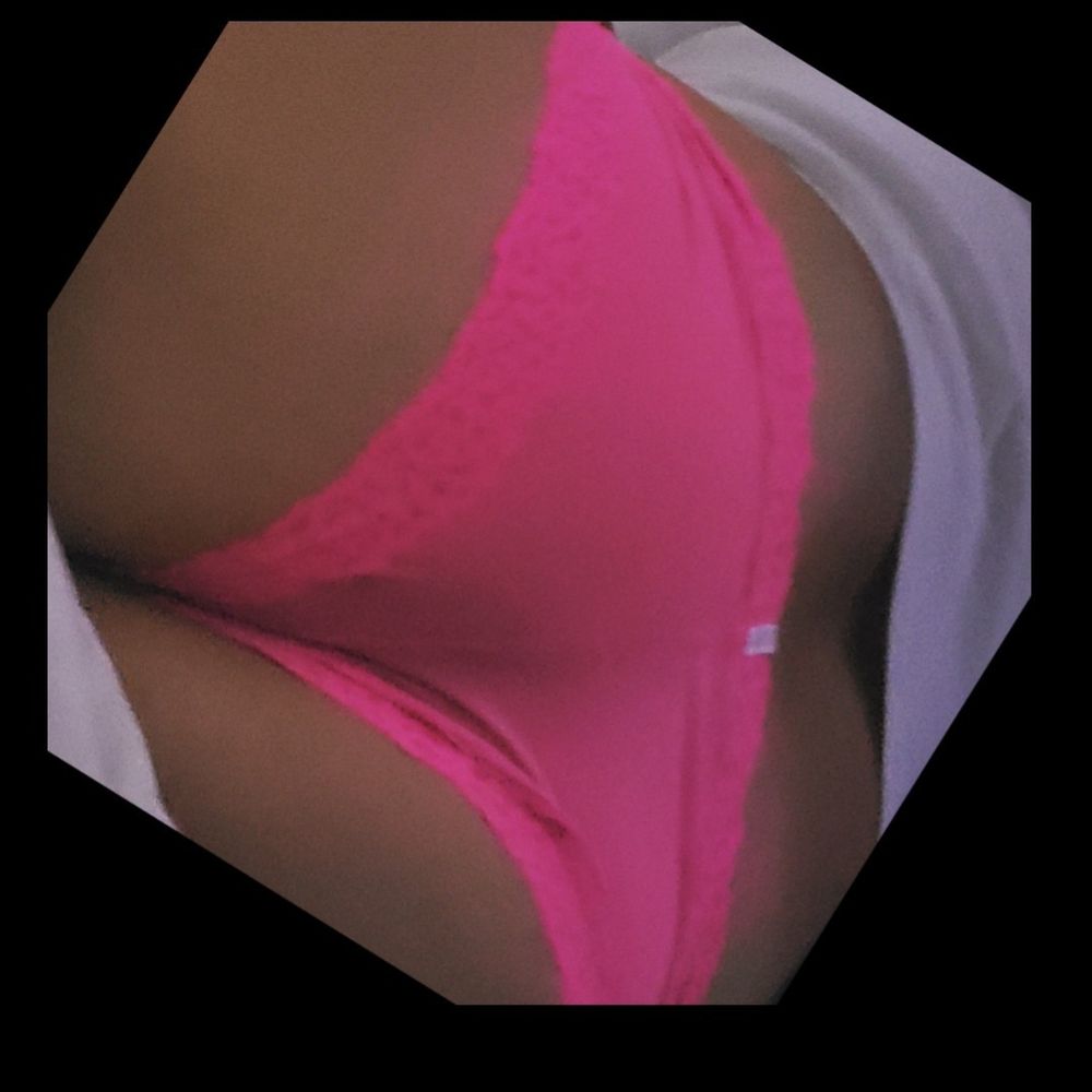 lustfultxlatina OnlyFans profile picture