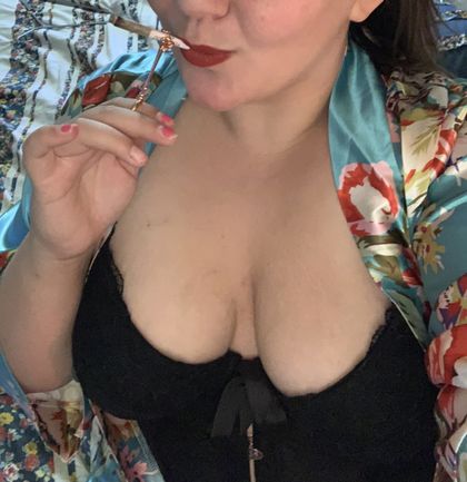twodalouu OnlyFans picture
