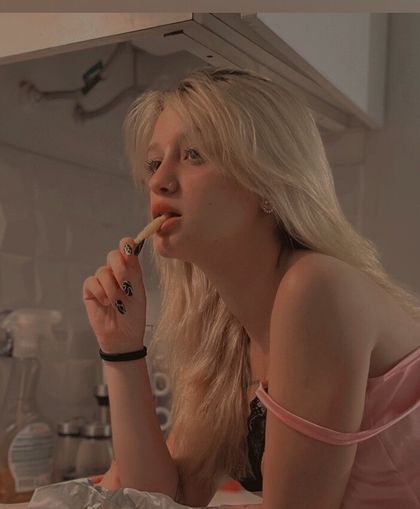 lunaamontes OnlyFans picture