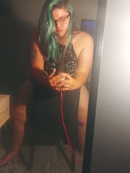 eliegh OnlyFans picture