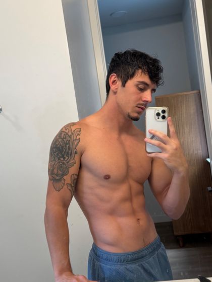 aleal_51 OnlyFans picture