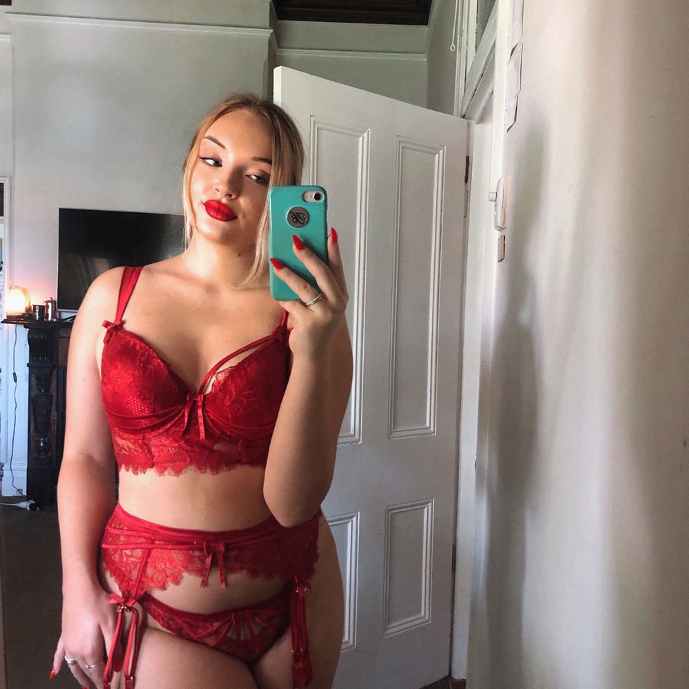 romeepeach OnlyFans profile picture