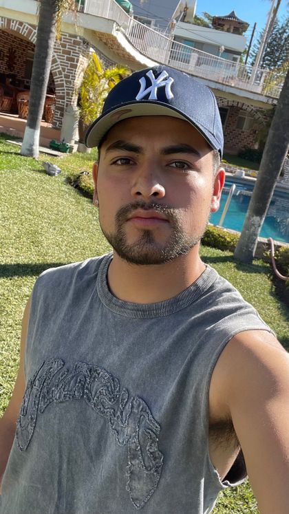 miguelangelou OnlyFans picture
