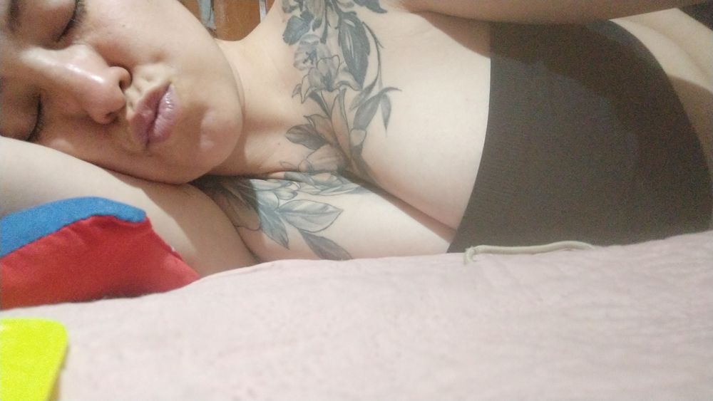 zuriag OnlyFans profile picture
