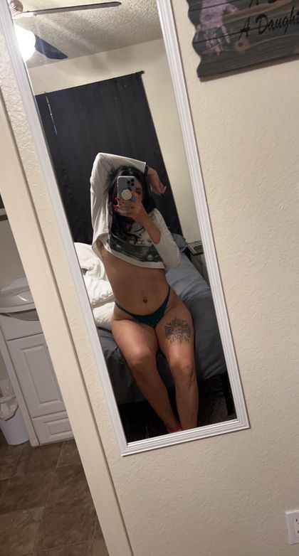 simplyhoot OnlyFans picture