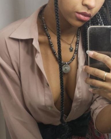 zoesunflwr OnlyFans picture