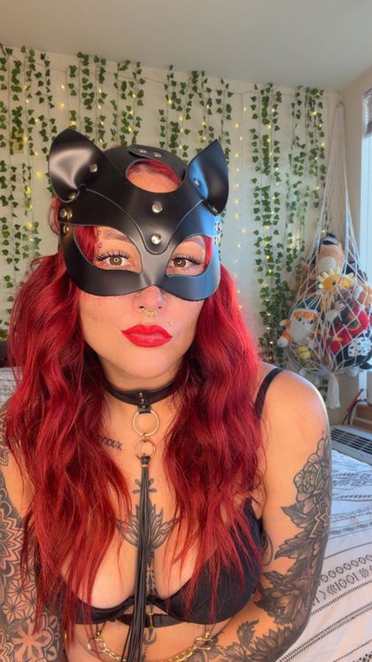 redqueenmaeve OnlyFans picture