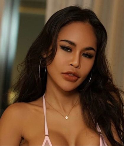 raysileeum OnlyFans picture