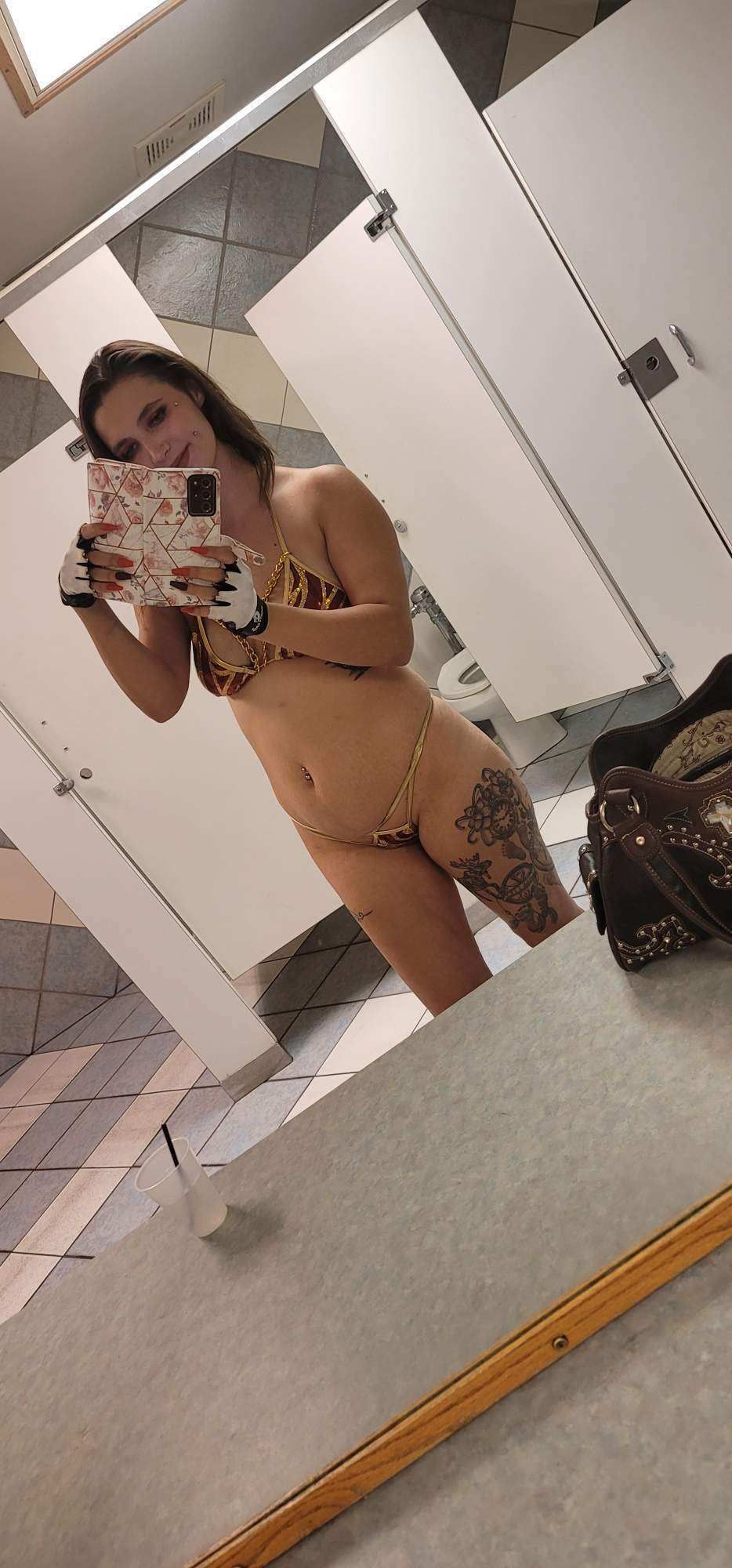 andi_j8282 OnlyFans profile picture