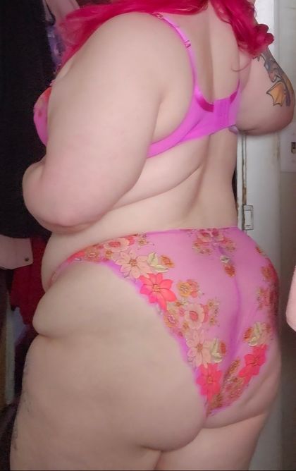 tamedfangirl OnlyFans picture