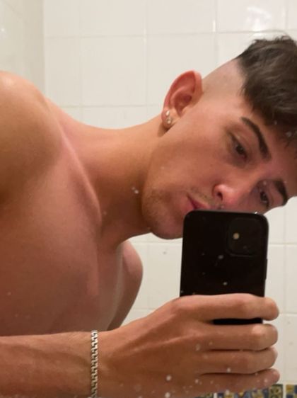deanross OnlyFans picture