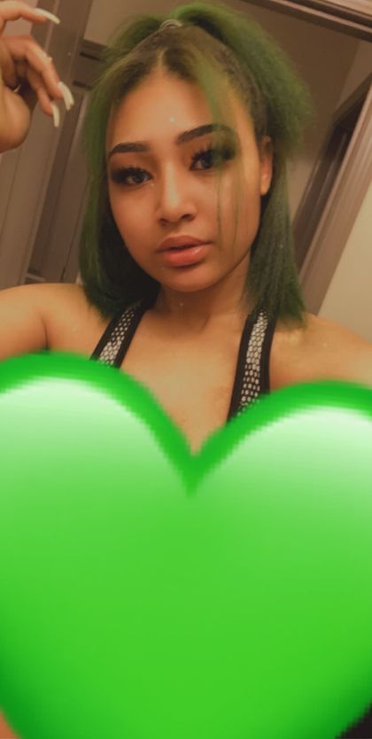 naomiixxx_ OnlyFans picture