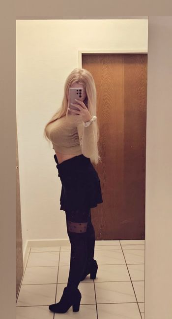 Bella