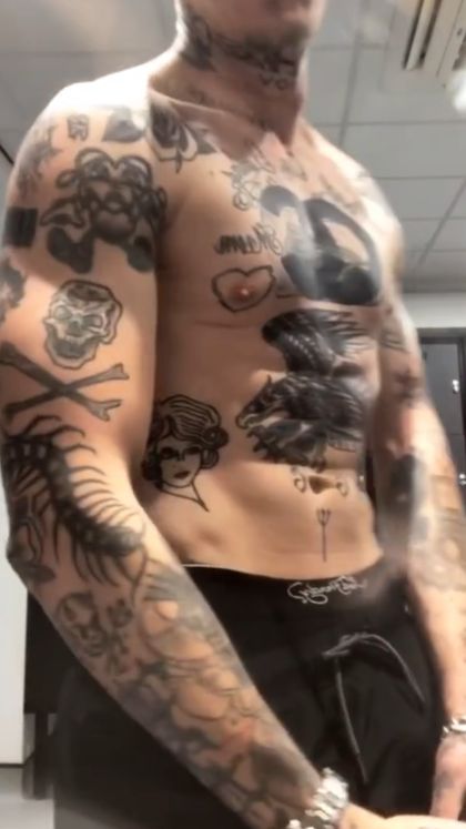 wh05oli OnlyFans picture