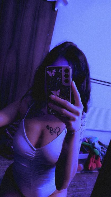zoecreme OnlyFans picture