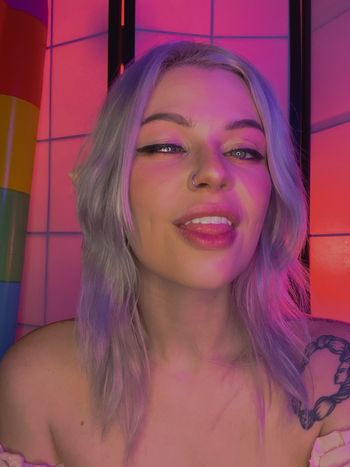 waifu.nextdoor OnlyFans - Free Trial - Photos - Socials | FansMetrics.com