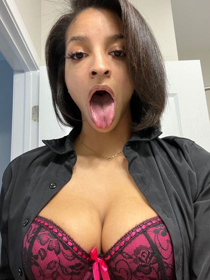 foxybrown20_free OnlyFans picture