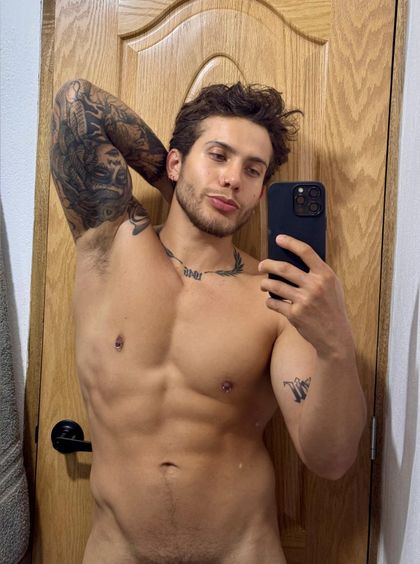 luciansinclair OnlyFans picture