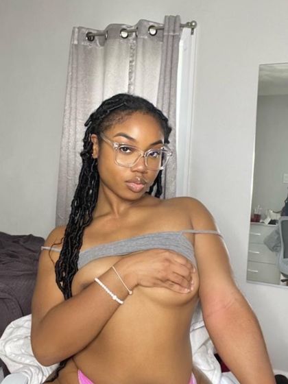 ashleysuee OnlyFans picture